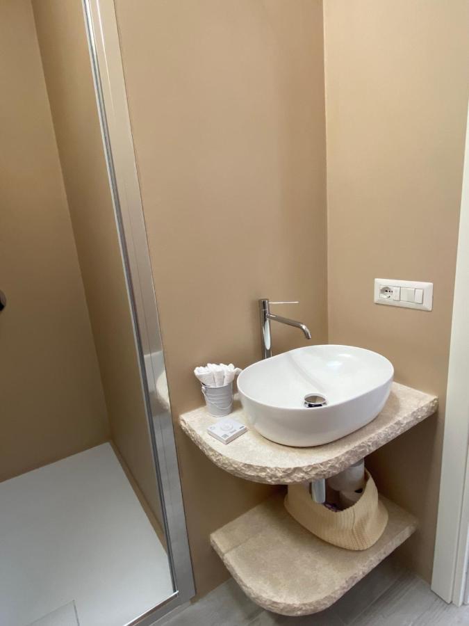올비아 La Casa Sull'Acqua 빌라 외부 사진